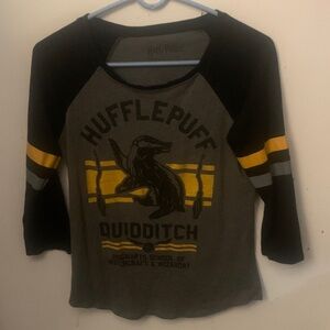 Official Harry Potter Hufflepuff Quidditch 3/4 Sleeve 50/50 Raglan Shirt SZ S